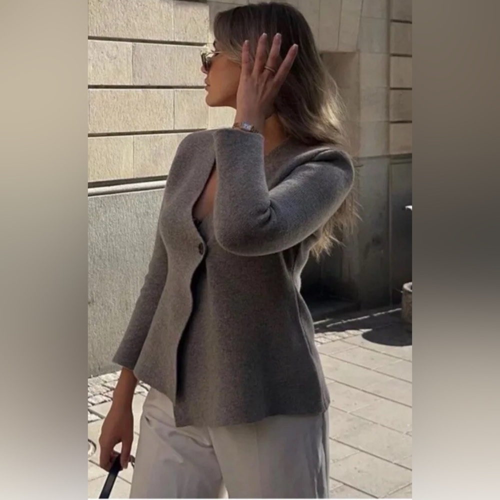 Zara Women's Gray Cardigan